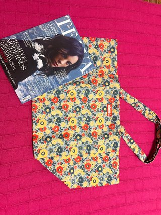 Bolso Tote Himba Floral Edición Especial Revista
