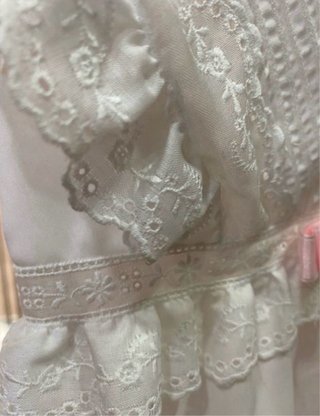 Camisón y bata de alta lencera, ideal novia.