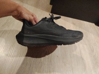 Zapatillas Nike Talla 38 Negras. Usadas 2 veces