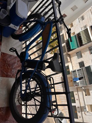 Bicicleta Eléctrica Azul