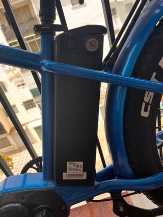 Bicicleta Eléctrica Azul