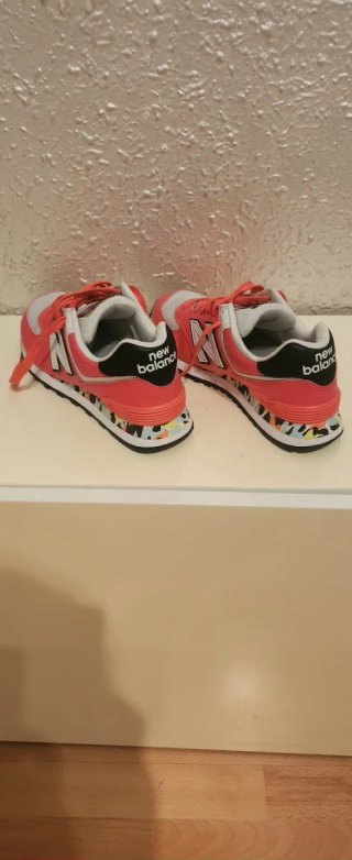 Zapatillas New Balance Multicolor/Rojas