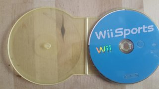 Nintendo Wii Blanca + 2 Mandos + 2 Nunchuk + Juego