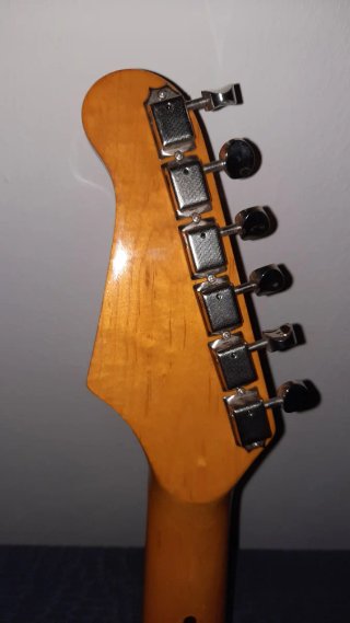 Chitarra elettrica Starsun nera