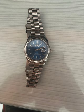 Reloj Azul y Plateado