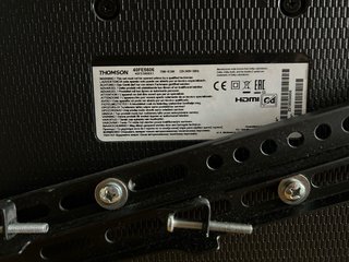 Televisor Thomson Negro