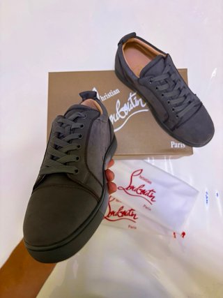 Zapatos Christian Louboutin Grises