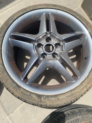 Llantas Seat Leon FR con sus tapas