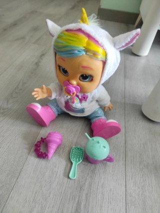 Cry Babies Bebé Llorón Unicornio