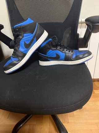 Zapatillas Air Jordan 1 Negras y Azules