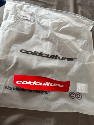 Cold Culture Camiseta Negra Script Tee XS