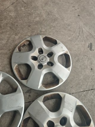 Tapacubos Opel Movano (3 unidades)