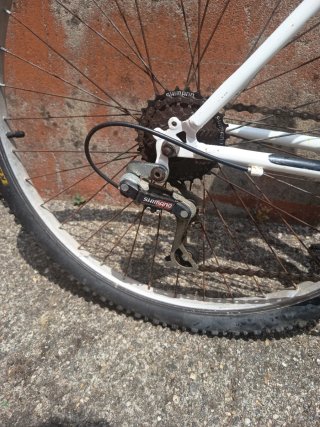 Bicicleta de montaña para adulto