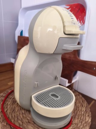 Cafetera Dolce Gusto