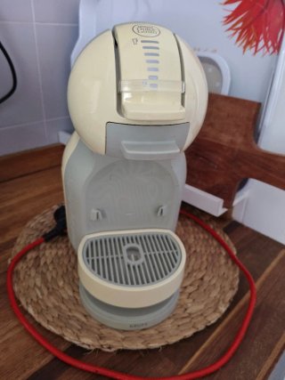 Cafetera Dolce Gusto