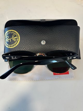 Gafas de sol Ray-Ban Clubmaster negras