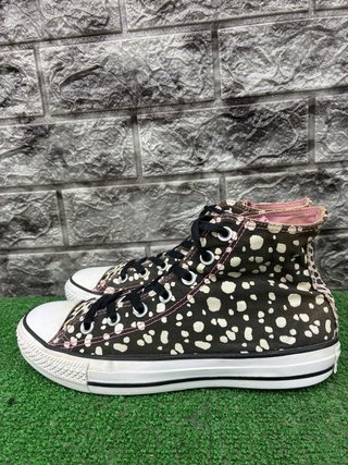 Converse 39 fantasia pois
