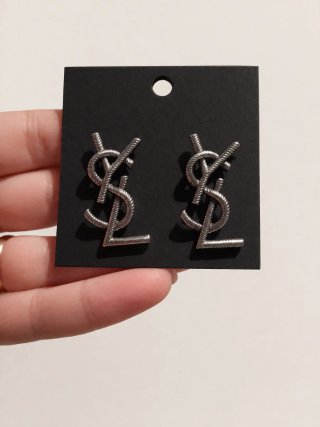 Pendientes  plateados