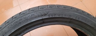 Neumáticos Bridgestone 225 40 R18 92Y