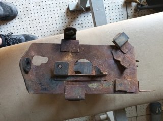 Caja Batería Suzuki DR Big 750