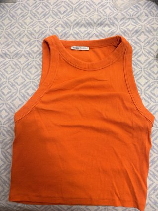 Lote 4 Camisetas Tirantes Bershka, H y M.