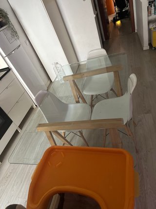 Mesa comedor cristal y madera
