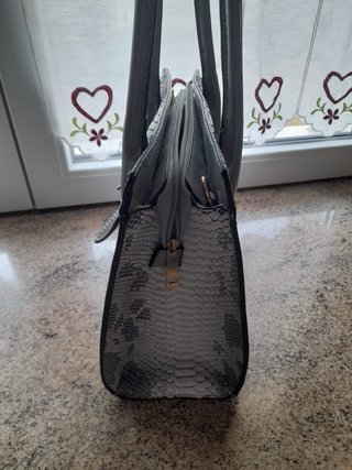 Borsa donna grigia effetto pitone