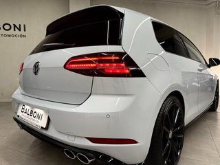 Volkswagen Golf R 2.0 TSI 310cv DSG7 Revisiones VW