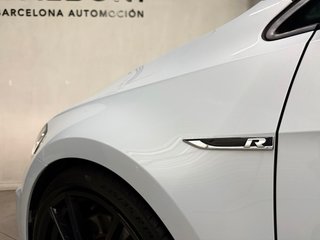 Volkswagen Golf R 2.0 TSI 310cv DSG7 Revisiones VW