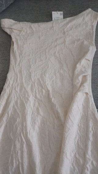 Vestido Jacquard color crema