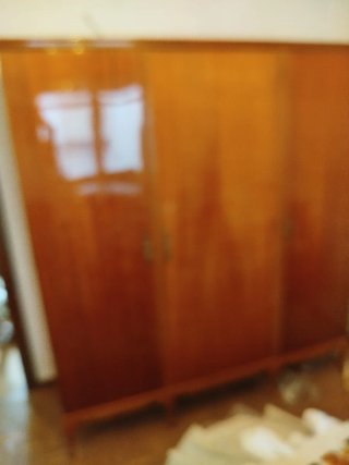 Armario de madera
