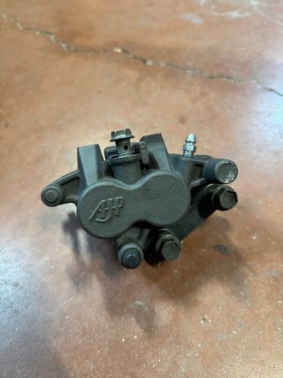 Pinza Freno Delantera Suzuki GS 500F