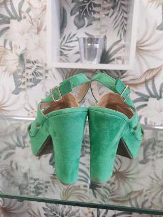 Zapatos de plataforma verdes