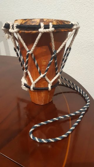 Tambor Africano con Cuerda