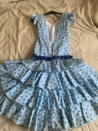 Traje de flamenca azul nuevo TALLA 8-10 AÑOS