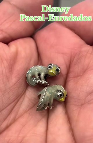 Charm Pandora  Pascal cambia de color
