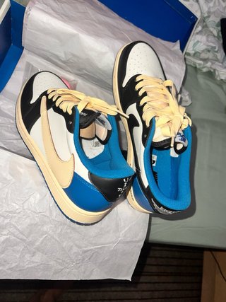 Jordan x Travis Scott Talla 43