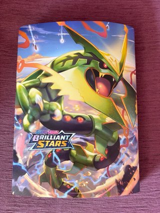 Álbum con +500 cartas Pokémon, fútbol, nintendo...