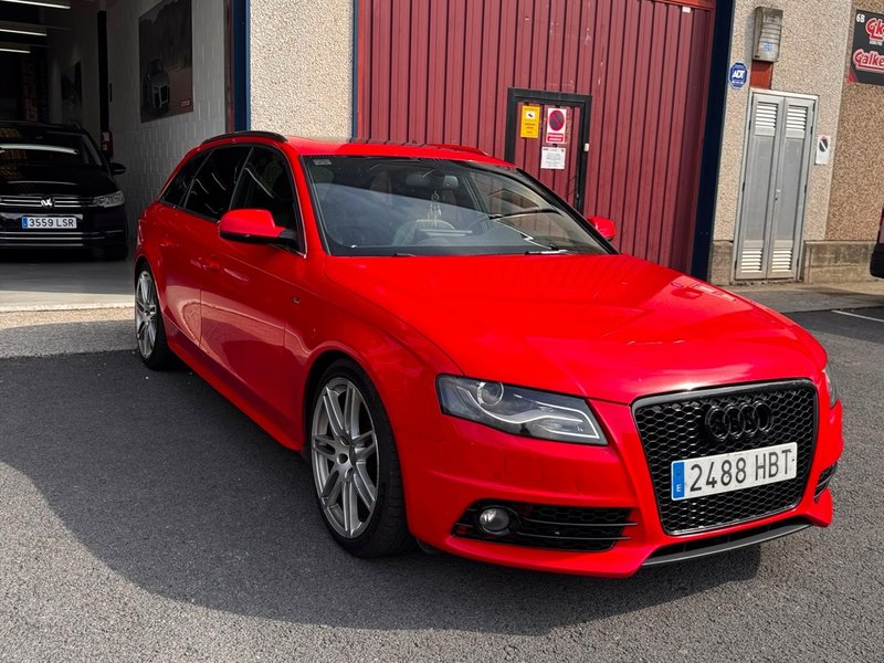 Audi A4 2011 - foto 1