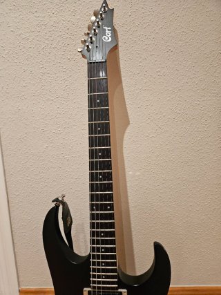 Cort Aero-2 Guitarra Eléctrica Negra