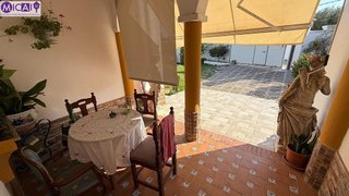 Chalet en venta en Núcleo Urbano en Chiclana de la Frontera