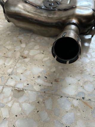 Suzuki GSR 600 Escape Original