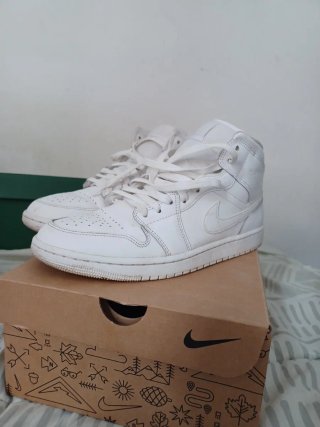 Nike Air Jordan 1 Mid Blancas