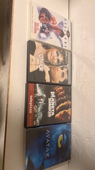 Lote 24Películas DVD: Orfanato, Rambo, Másai Blanc