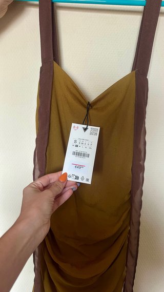 Vestido drapeado Georgette Zara