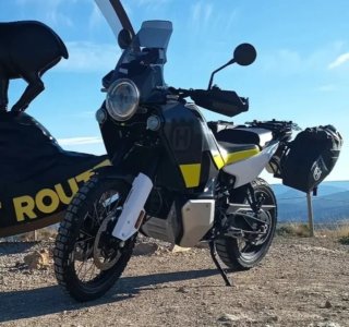 Husqvarna Norden 901 2024 - 7.440 km - Full Extras