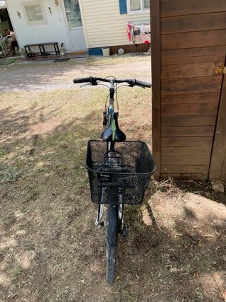 Bicicleta Btwin Blanca con Cesta