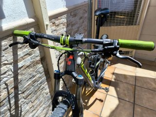 Bicicleta Cube Doble Suspensión
