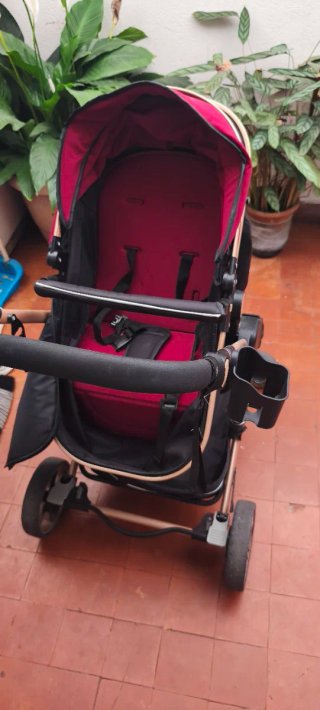 Silla de paseo, capazo y silla coche bebé