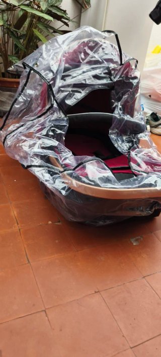 Silla de paseo, capazo y silla coche bebé